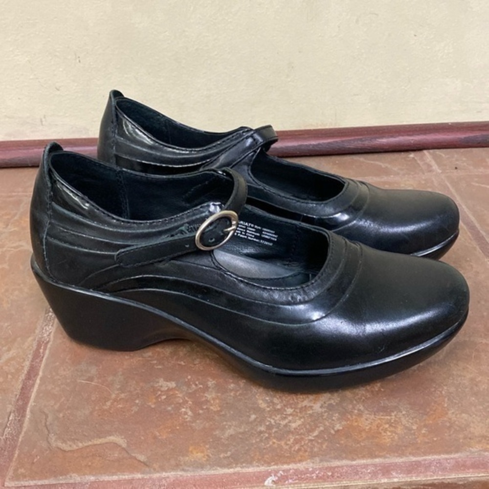 Ariat Mary Jane Shoes Black Leather Sz 7 Mid Heel Wedge Platform Mercer
